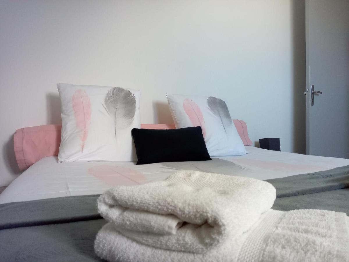 Appartement A 2 Minutes Du Centre Ville Avec Climatisation Perigueux Ngoại thất bức ảnh