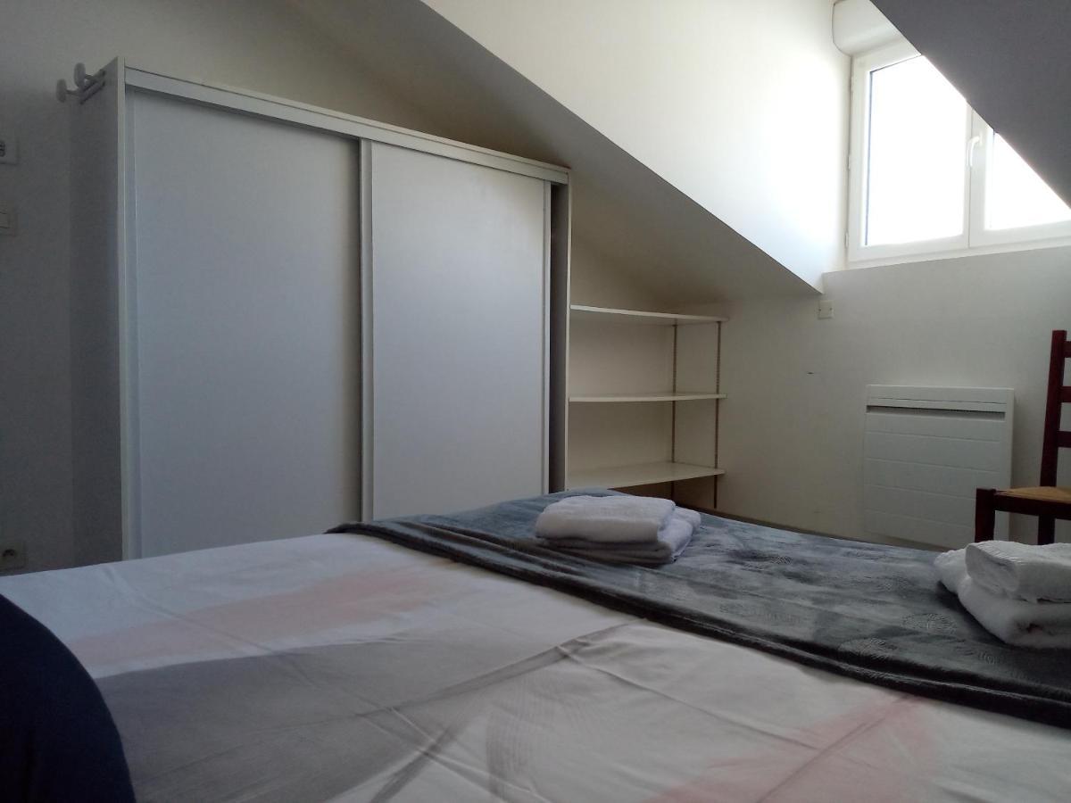 Appartement A 2 Minutes Du Centre Ville Avec Climatisation Perigueux Ngoại thất bức ảnh